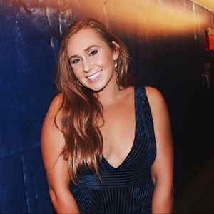 Meet your Posher, Savannah